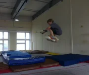 школа акробатики и прыжков на батуте прорыв изображение 2 на проекте lovefit.ru